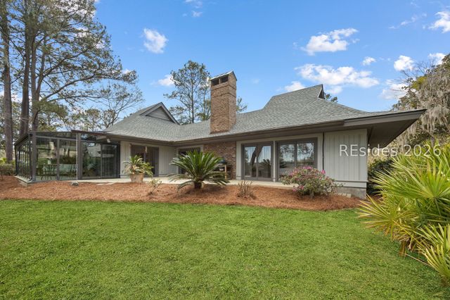 112 Toppin Dr, Hilton Head Island, SC 29926