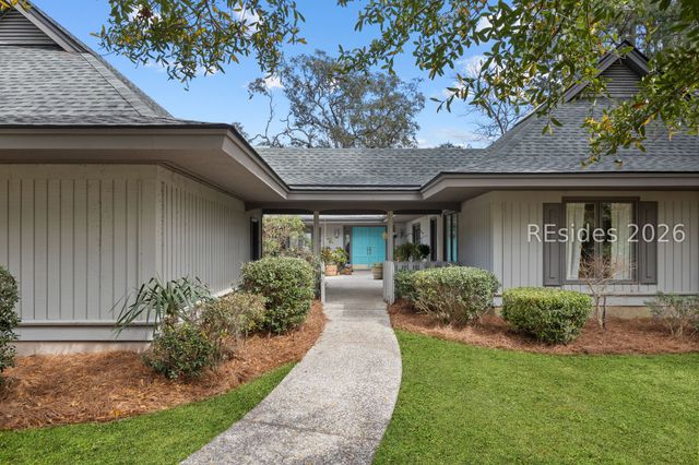 112 Toppin Dr, Hilton Head Island, SC 29926