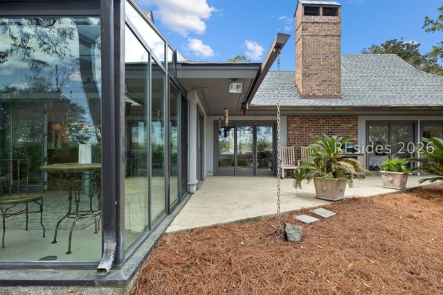 112 Toppin Dr, Hilton Head Island, SC 29926