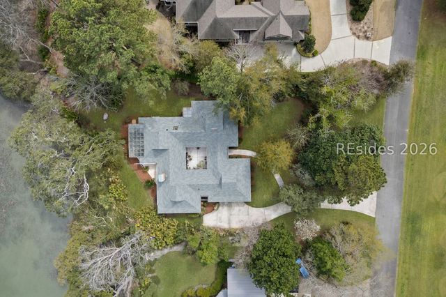 112 Toppin Dr, Hilton Head Island, SC 29926