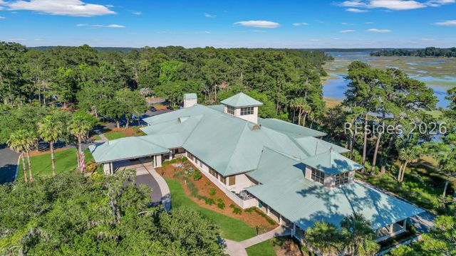 112 Toppin Dr, Hilton Head Island, SC 29926