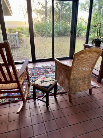 112 Toppin Dr, Hilton Head Island, SC 29926