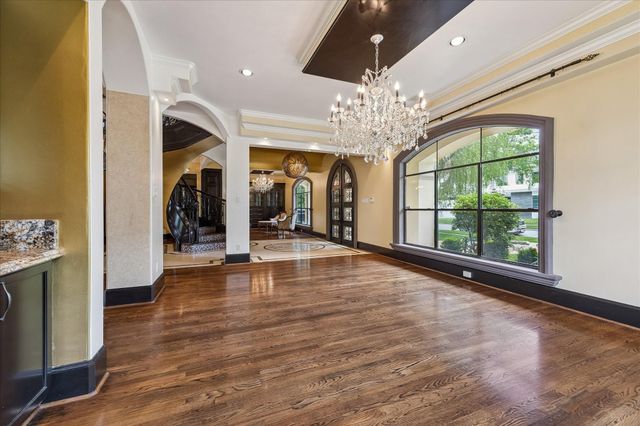 4601 Birch Street, Bellaire, TX 77401