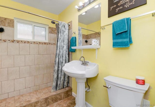 4388 Bellflower Dr, La Mesa, CA 91941