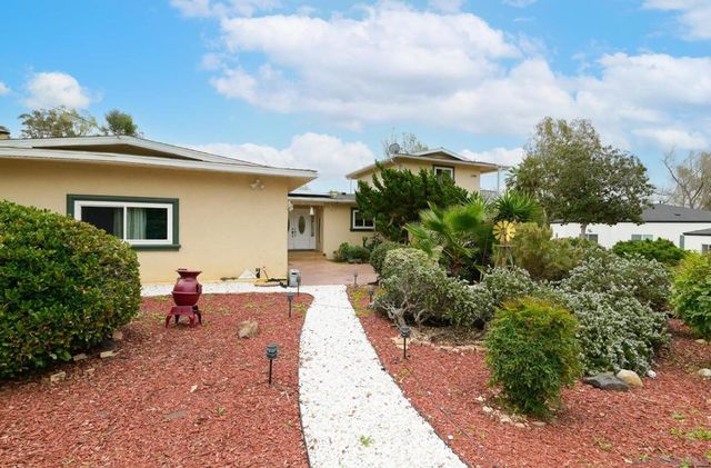 4388 Bellflower Dr, La Mesa, CA 91941