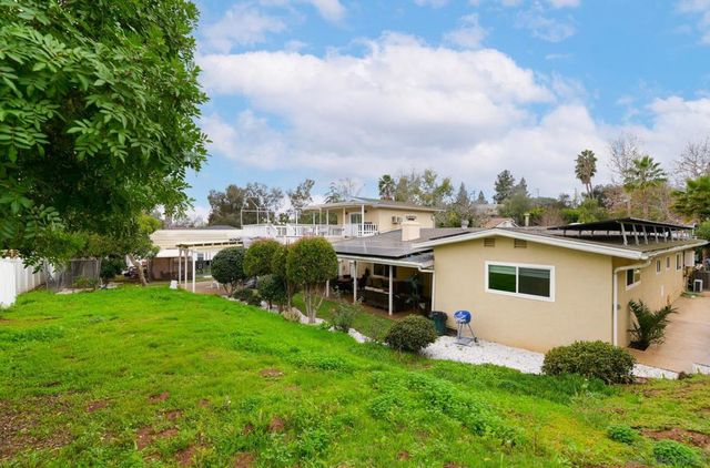 4388 Bellflower Dr, La Mesa, CA 91941