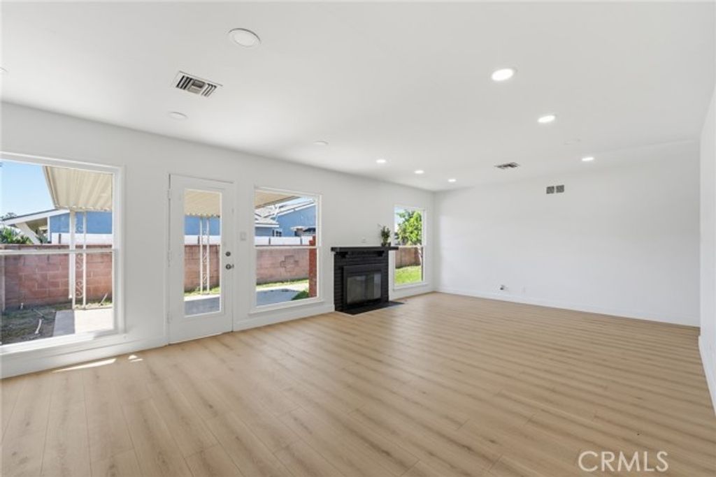 2310 Ituni, West Covina, CA 91790