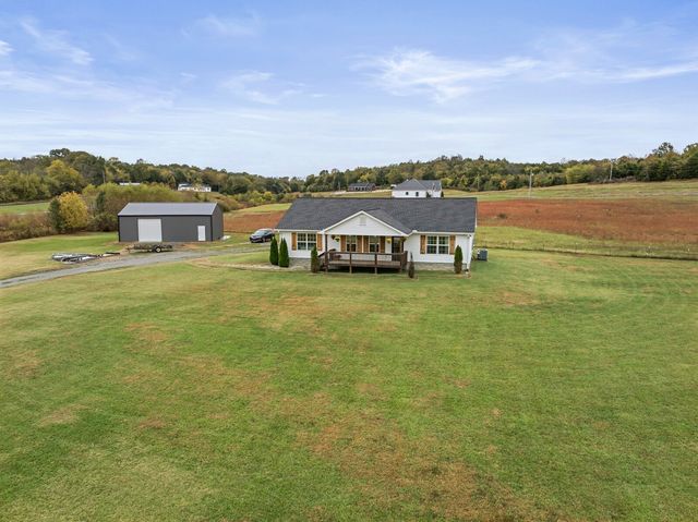 890 W Main St, Alexandria, TN 37012