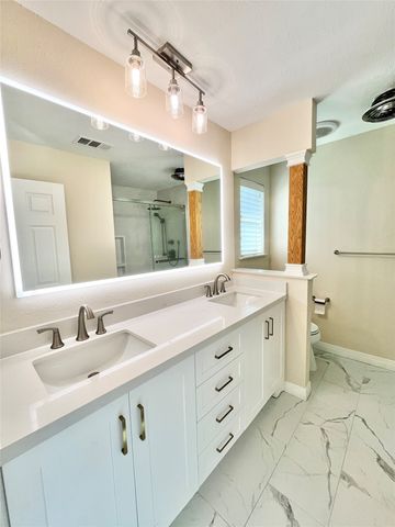 1816 Lexington Place, Bedford, TX 76022