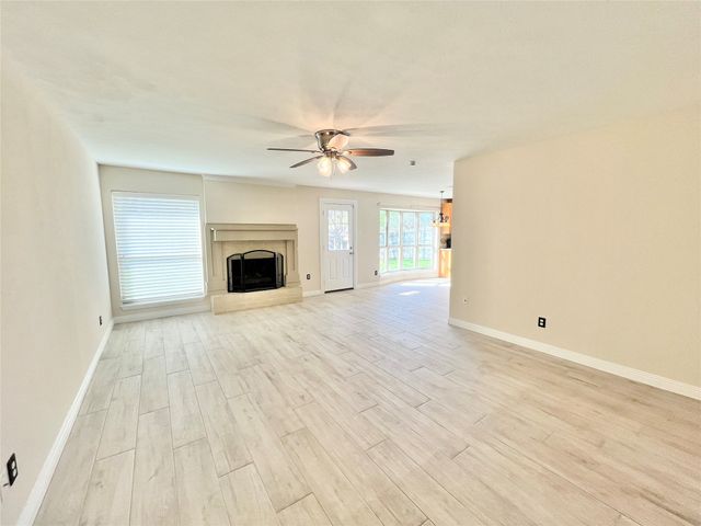 1816 Lexington Place, Bedford, TX 76022