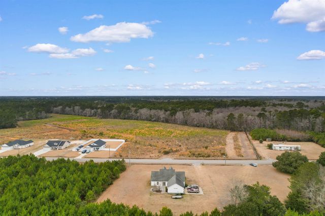 2537 Hugo Rd., Conway, SC 29527