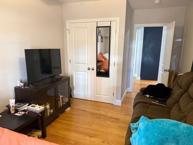 16 Hudson Street 1, Woburn, MA 01801