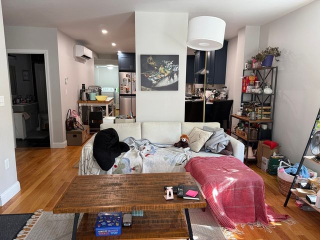 16 Hudson Street 1, Woburn, MA 01801