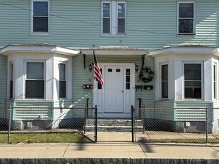 16 Hudson Street 1, Woburn, MA 01801