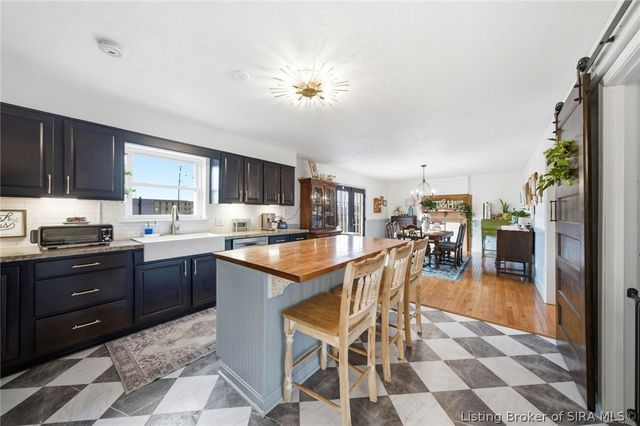 300 Emerson Avenue, Clarksville, IN 47129