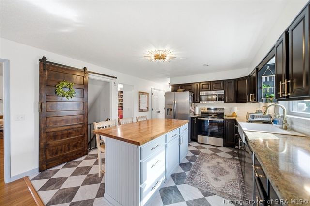 300 Emerson Avenue, Clarksville, IN 47129