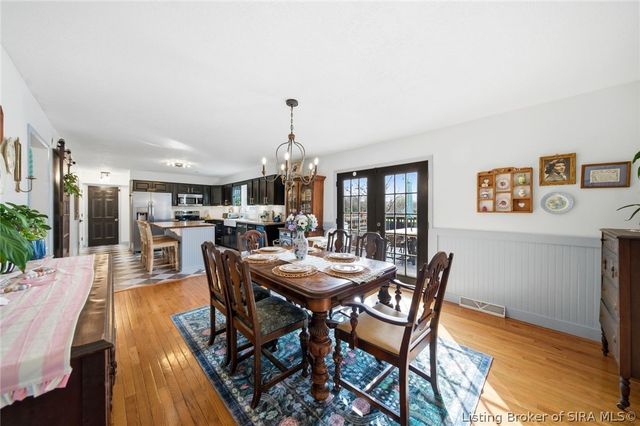 300 Emerson Avenue, Clarksville, IN 47129