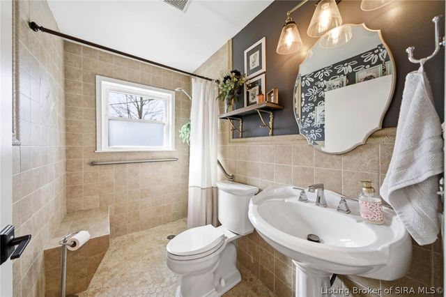 300 Emerson Avenue, Clarksville, IN 47129