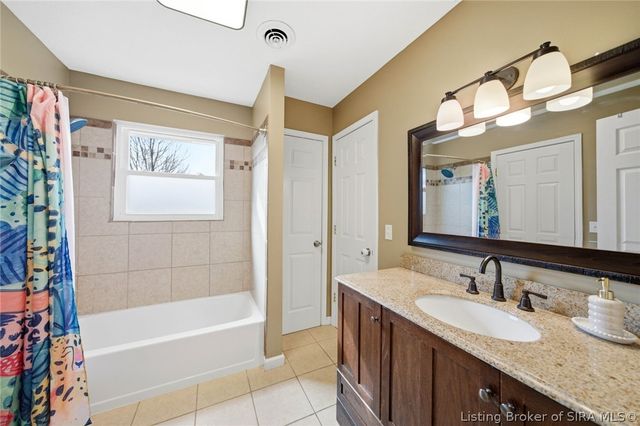 300 Emerson Avenue, Clarksville, IN 47129