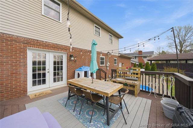 300 Emerson Avenue, Clarksville, IN 47129