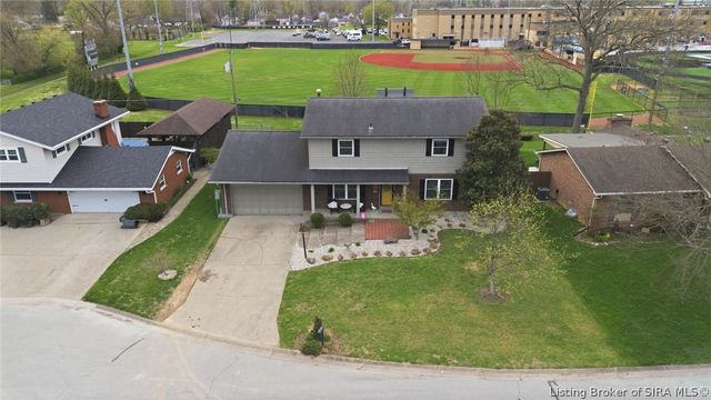 300 Emerson Avenue, Clarksville, IN 47129