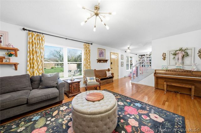 300 Emerson Avenue, Clarksville, IN 47129