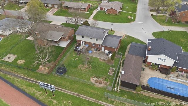 300 Emerson Avenue, Clarksville, IN 47129