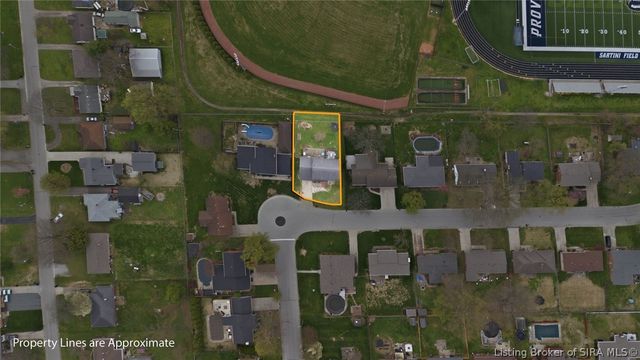 300 Emerson Avenue, Clarksville, IN 47129