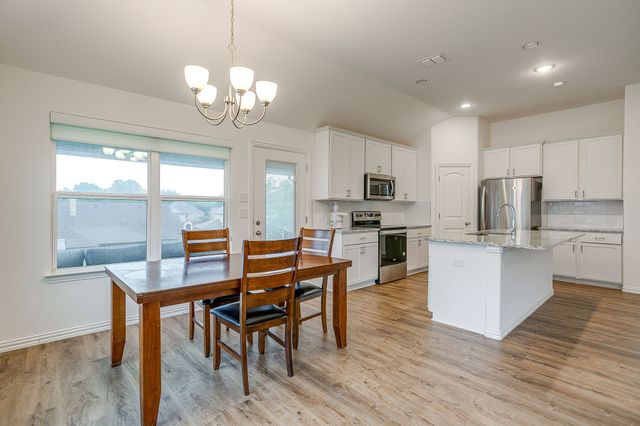 3125 Arbor View Drive, Burleson, TX 76028