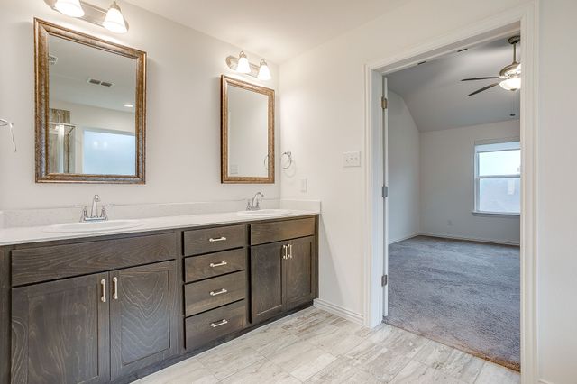 3125 Arbor View Drive, Burleson, TX 76028