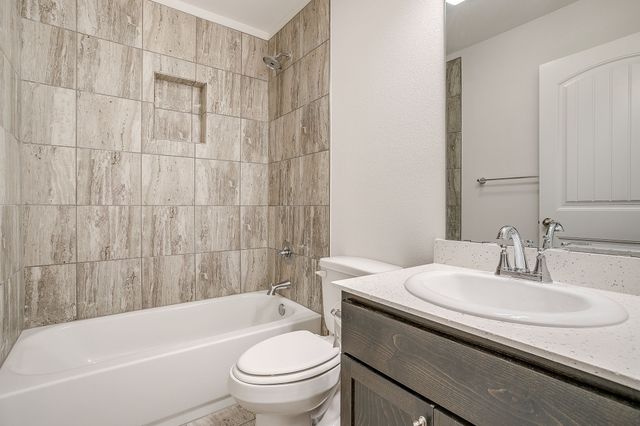 3125 Arbor View Drive, Burleson, TX 76028