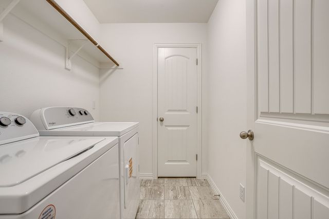 3125 Arbor View Drive, Burleson, TX 76028