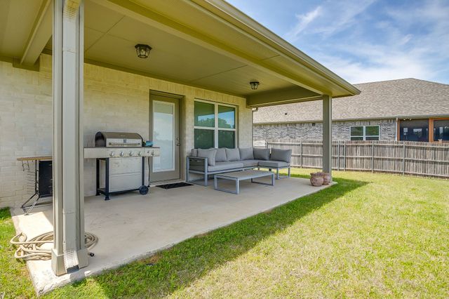 3125 Arbor View Drive, Burleson, TX 76028