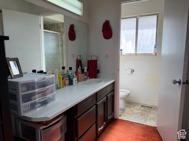 690 FREEDOM DR, North Salt Lake, UT 84054