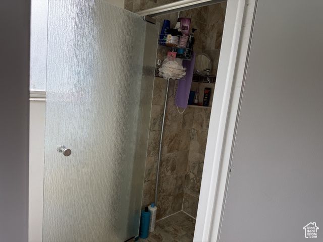 690 FREEDOM DR, North Salt Lake, UT 84054