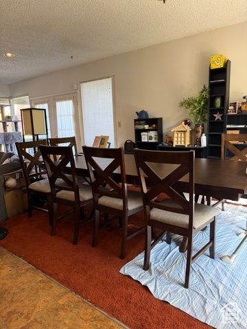 690 FREEDOM DR, North Salt Lake, UT 84054