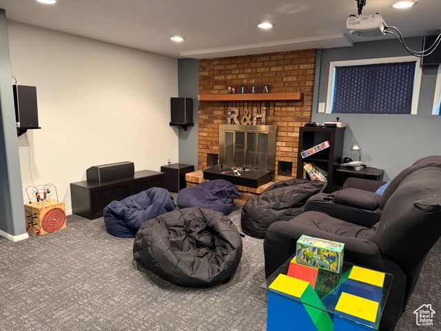 690 FREEDOM DR, North Salt Lake, UT 84054