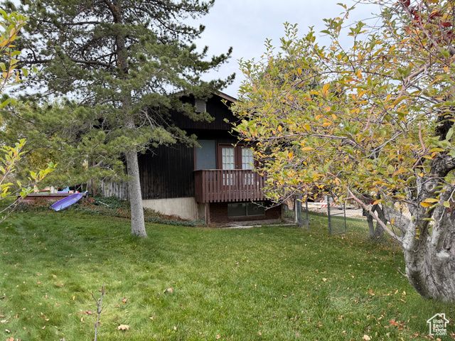 690 FREEDOM DR, North Salt Lake, UT 84054