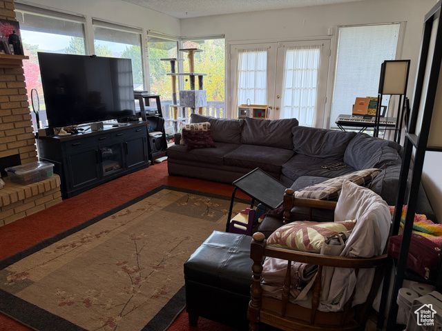 690 FREEDOM DR, North Salt Lake, UT 84054