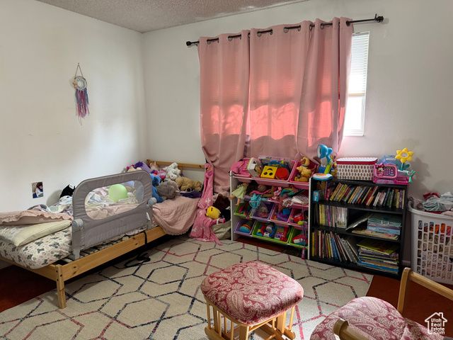 690 FREEDOM DR, North Salt Lake, UT 84054