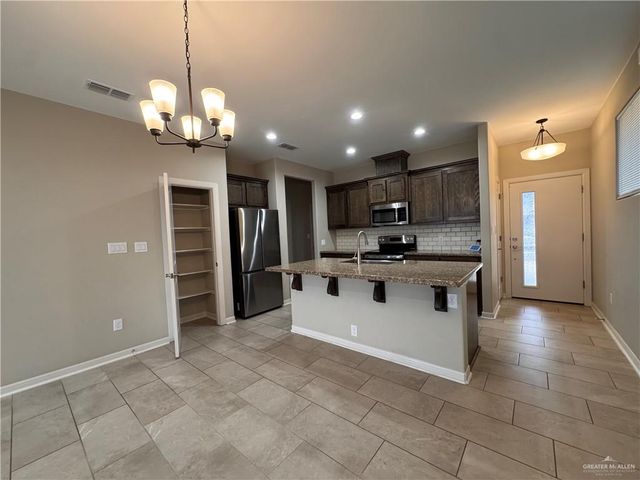 1306 E Sonador S Drive, Edinburg, TX 78542