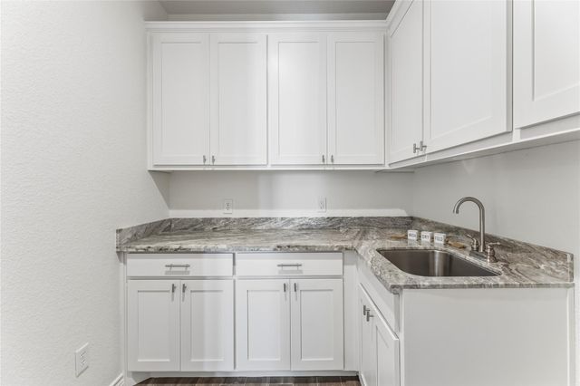 169 Longwood DR, New Braunfels, TX 78132