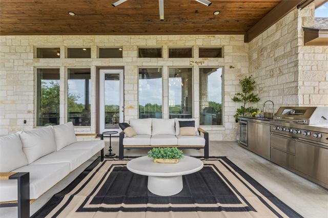 169 Longwood DR, New Braunfels, TX 78132