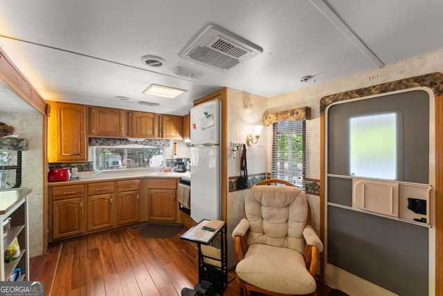 39 Terrace Circle, Cleveland, GA 30528