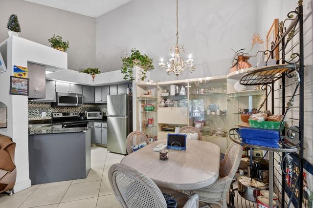 4191 S 57th Avenue G Avenue, Greenacres, FL 33463