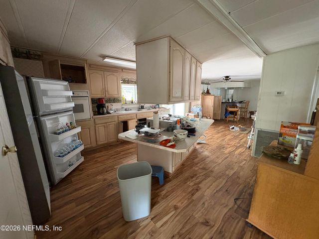 161 SMITH Lane, Satsuma, FL 32189