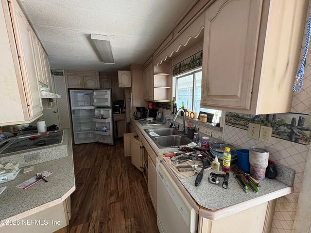161 SMITH Lane, Satsuma, FL 32189