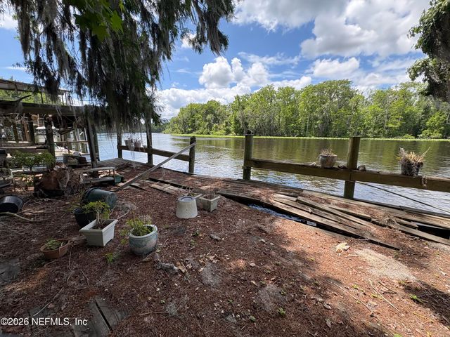 161 SMITH Lane, Satsuma, FL 32189
