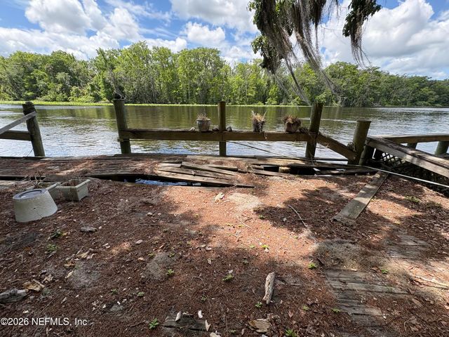 161 SMITH Lane, Satsuma, FL 32189
