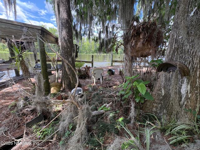 161 SMITH Lane, Satsuma, FL 32189